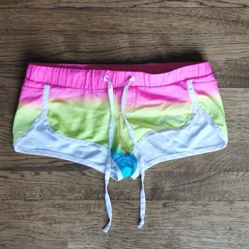 𝅺Billabong Rainbow Ombre Surf Series Board Shorts S